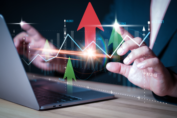 ASX 100 Growth Stock, Backed by Dividends Beats the Benchmark Index