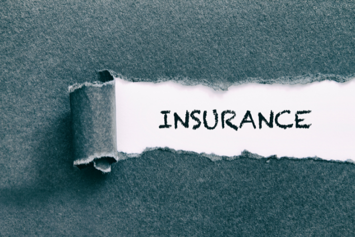 Insurance Faceoff: IAG vs. Suncorp - Which ASX Giant Has the Edge in FY25?