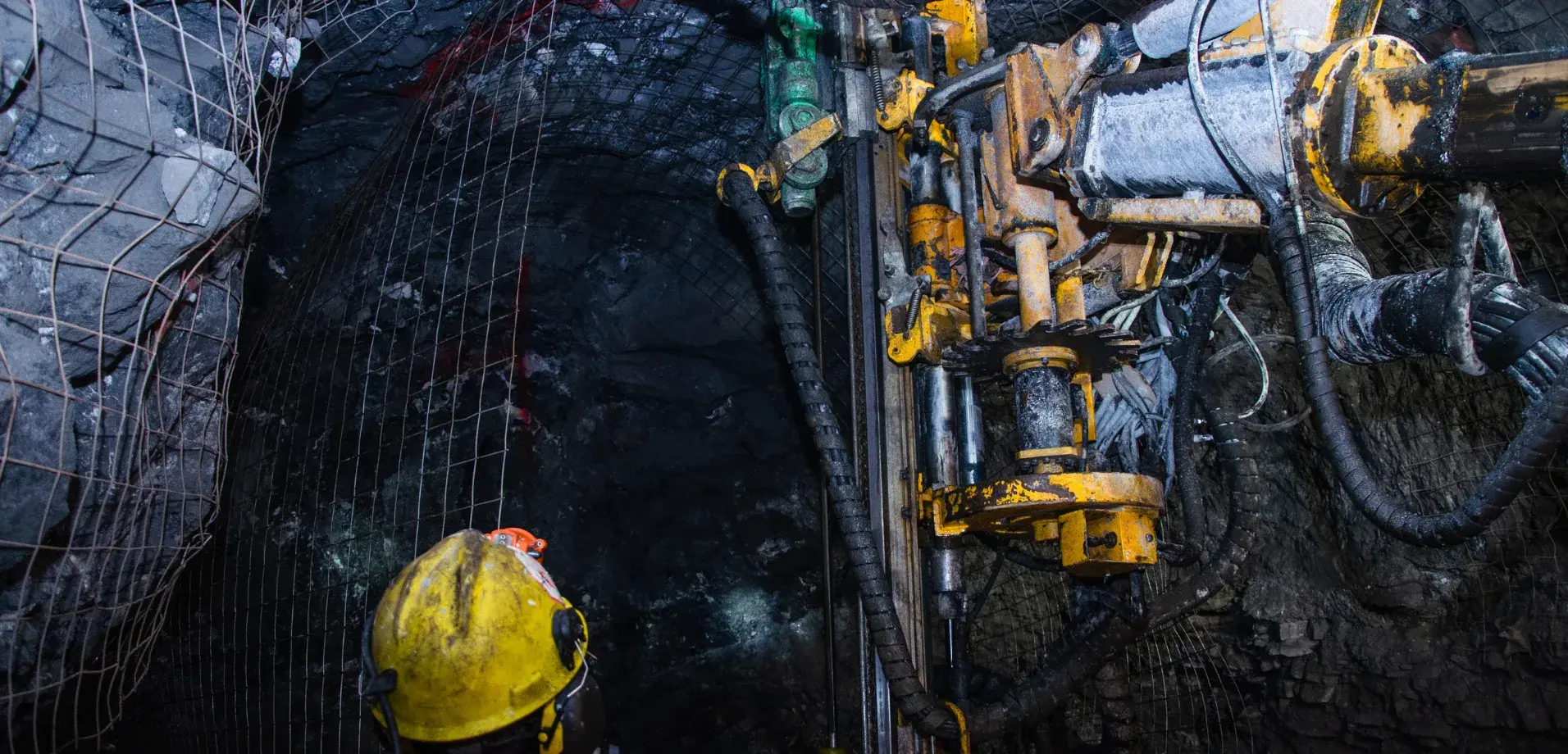 Santana Minerals Return High-Grade Gold Drill Results