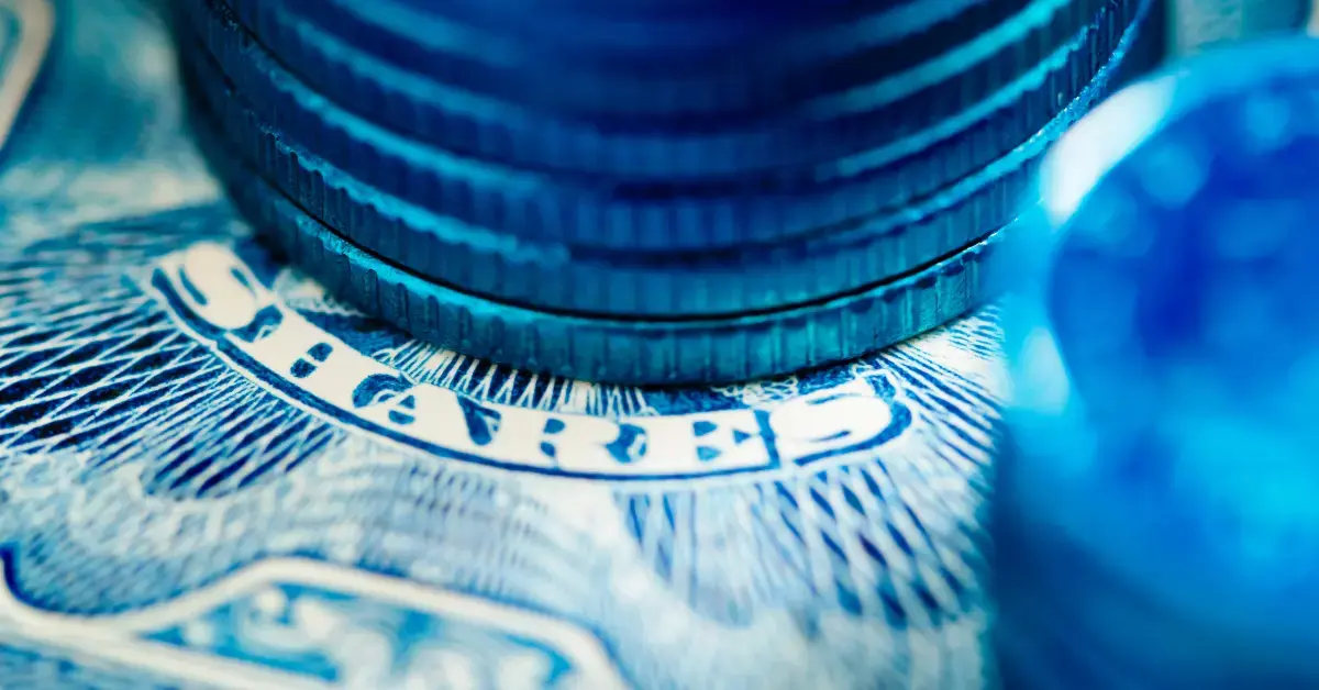 5 ASX 200 blue-chip shares to buy right now