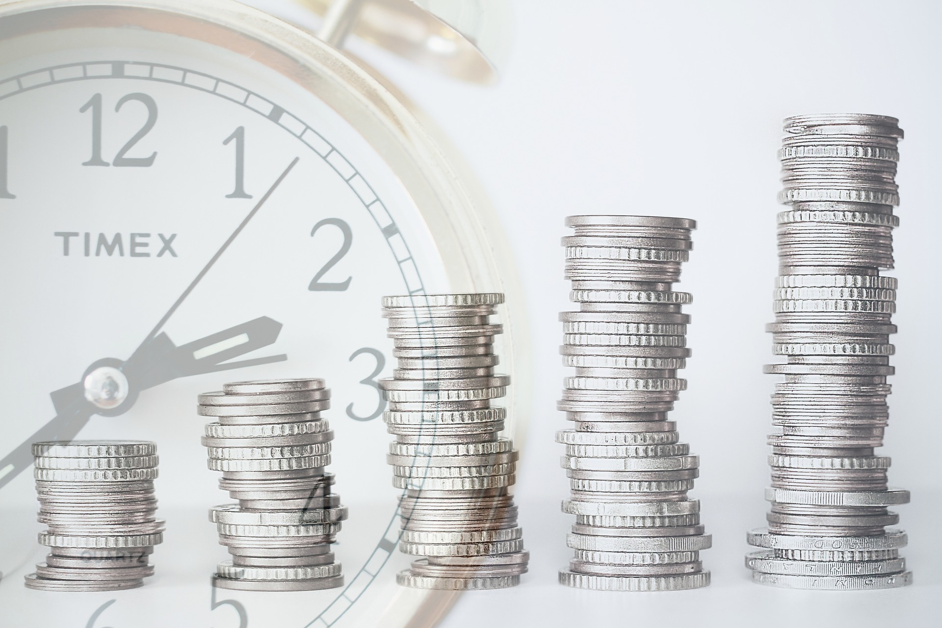 Do fundamental investors love Mirvac Group?