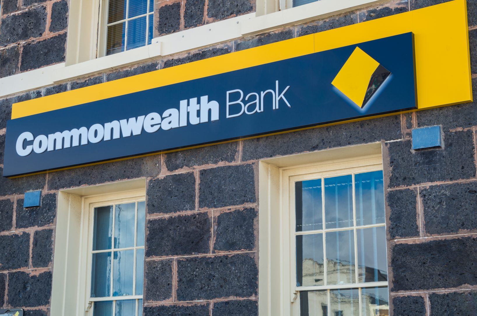 Can the newly appointed CEO of Commonwealth Bank bring back the trust in investors?