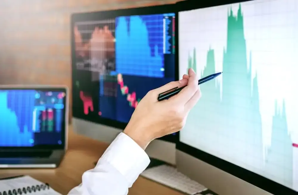 AMP Limited, robust asset management growth